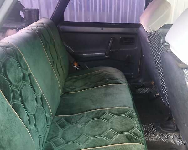 Бежевый ВАЗ 2109, объемом двигателя 1.1 л и пробегом 517 тыс. км за 900 $, фото 2 на Automoto.ua