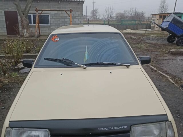 Бежевий ВАЗ 2109, об'ємом двигуна 1.5 л та пробігом 467 тис. км за 647 $, фото 1 на Automoto.ua