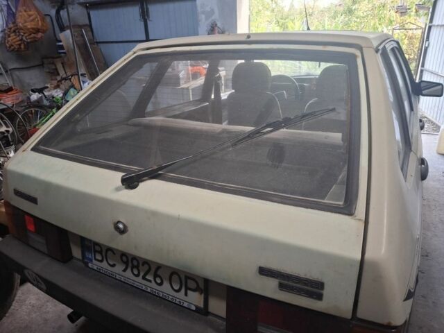 Бежевый ВАЗ 2109, объемом двигателя 1.5 л и пробегом 85 тыс. км за 900 $, фото 2 на Automoto.ua