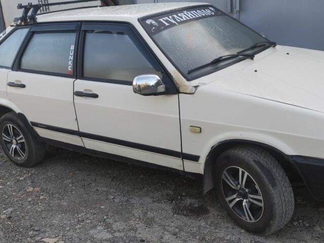 Бежевый ВАЗ 2109, объемом двигателя 1.3 л и пробегом 3 тыс. км за 499 $, фото 2 на Automoto.ua