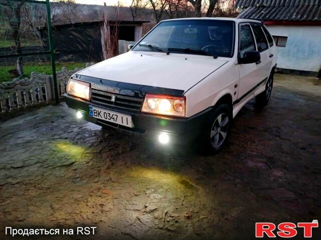 Бежевый ВАЗ 2109, объемом двигателя 1.5 л и пробегом 0 тыс. км за 1100 $, фото 2 на Automoto.ua