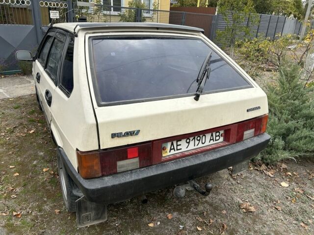 Бежевый ВАЗ 2109, объемом двигателя 0 л и пробегом 250 тыс. км за 800 $, фото 3 на Automoto.ua