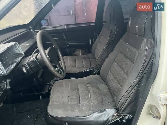 Бежевый ВАЗ 2109, объемом двигателя 1.3 л и пробегом 100 тыс. км за 900 $, фото 14 на Automoto.ua