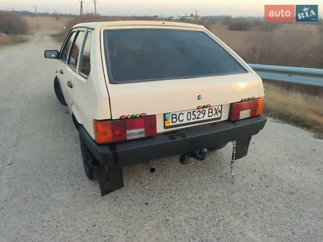 Бежевый ВАЗ 2109, объемом двигателя 1.3 л и пробегом 315 тыс. км за 1300 $, фото 12 на Automoto.ua