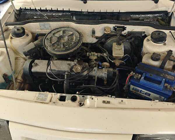 Бежевый ВАЗ 2109, объемом двигателя 1.3 л и пробегом 230 тыс. км за 1300 $, фото 7 на Automoto.ua