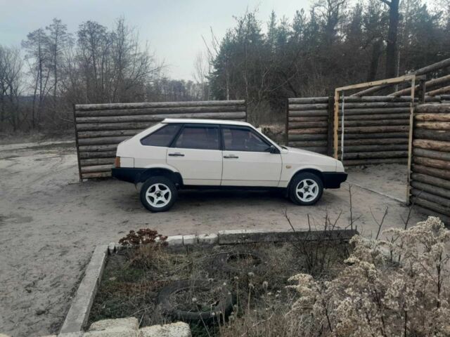 Бежевый ВАЗ 2109, объемом двигателя 1.3 л и пробегом 61 тыс. км за 1300 $, фото 6 на Automoto.ua