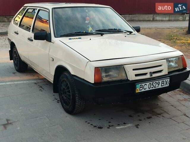 Бежевый ВАЗ 2109, объемом двигателя 1.3 л и пробегом 316 тыс. км за 1199 $, фото 1 на Automoto.ua