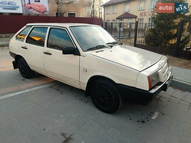 Бежевый ВАЗ 2109, объемом двигателя 1.3 л и пробегом 316 тыс. км за 1199 $, фото 3 на Automoto.ua