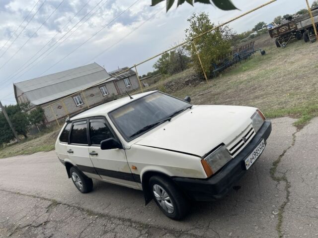 Бежевый ВАЗ 2109, объемом двигателя 1.5 л и пробегом 200 тыс. км за 650 $, фото 7 на Automoto.ua