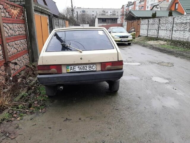 Бежевый ВАЗ 2109, объемом двигателя 1.3 л и пробегом 123 тыс. км за 450 $, фото 3 на Automoto.ua