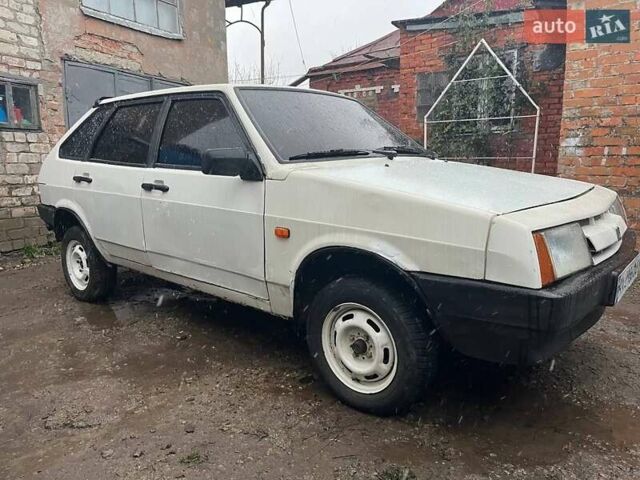 Бежевый ВАЗ 2109, объемом двигателя 1.3 л и пробегом 100 тыс. км за 900 $, фото 3 на Automoto.ua