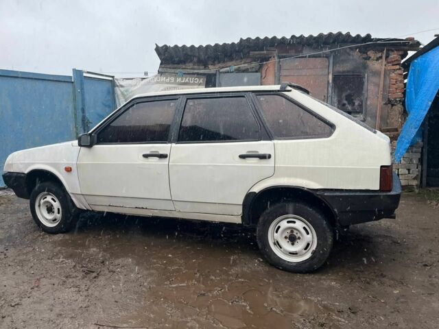 Бежевий ВАЗ 2109, об'ємом двигуна 1.3 л та пробігом 100 тис. км за 900 $, фото 6 на Automoto.ua