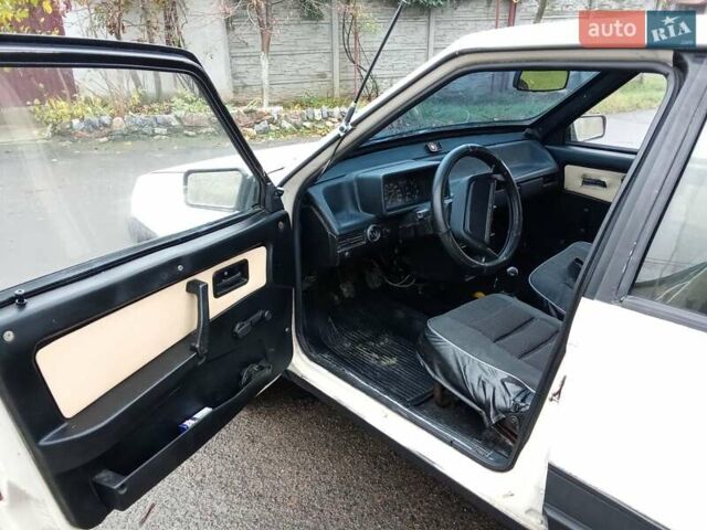 Бежевый ВАЗ 2109, объемом двигателя 1.5 л и пробегом 100 тыс. км за 850 $, фото 1 на Automoto.ua