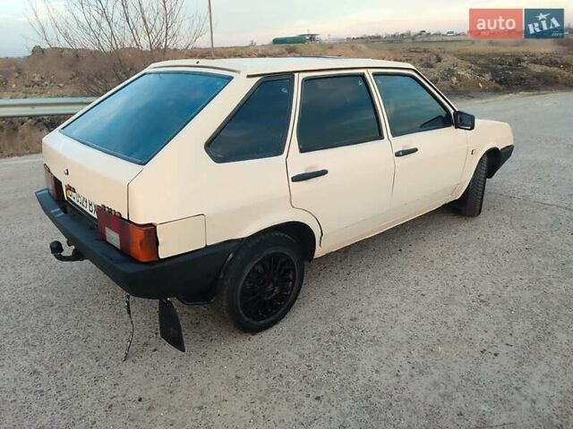 Бежевий ВАЗ 2109, об'ємом двигуна 1.3 л та пробігом 315 тис. км за 1050 $, фото 3 на Automoto.ua