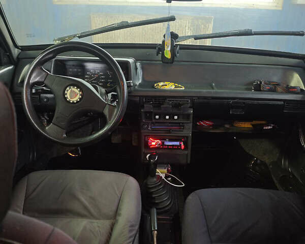 Бежевый ВАЗ 2109, объемом двигателя 1.3 л и пробегом 230 тыс. км за 1300 $, фото 3 на Automoto.ua