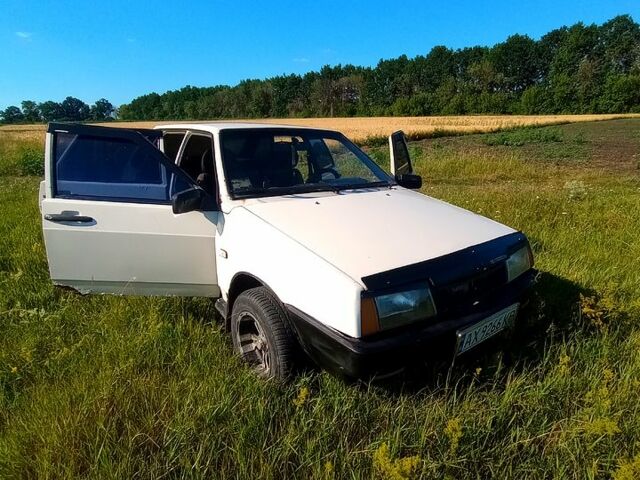 Бежевий ВАЗ 2109, об'ємом двигуна 1.5 л та пробігом 0 тис. км за 730 $, фото 2 на Automoto.ua