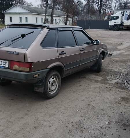Бежевый ВАЗ 2109, объемом двигателя 1.5 л и пробегом 72 тыс. км за 1300 $, фото 3 на Automoto.ua
