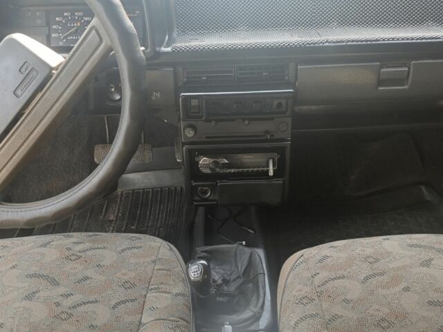 Бежевий ВАЗ 2109, об'ємом двигуна 1.5 л та пробігом 200 тис. км за 832 $, фото 5 на Automoto.ua