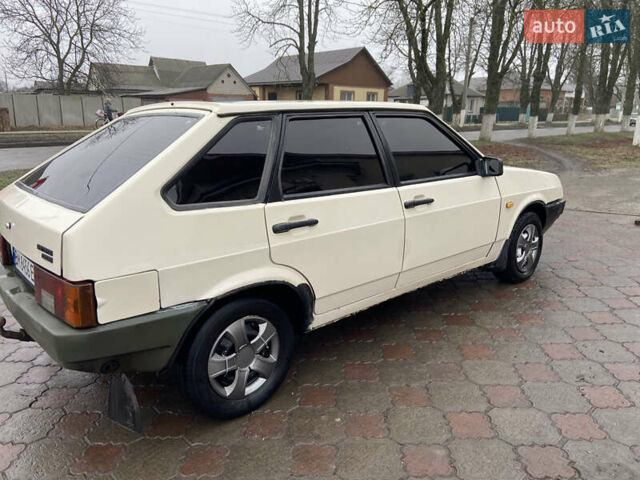 Бежевый ВАЗ 2109, объемом двигателя 1.5 л и пробегом 45 тыс. км за 1200 $, фото 4 на Automoto.ua