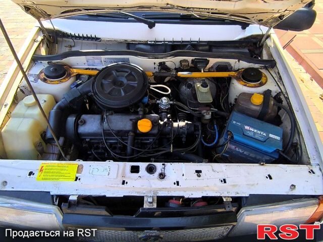 Бежевий ВАЗ 2109, об'ємом двигуна 1.5 л та пробігом 222 тис. км за 1400 $, фото 1 на Automoto.ua