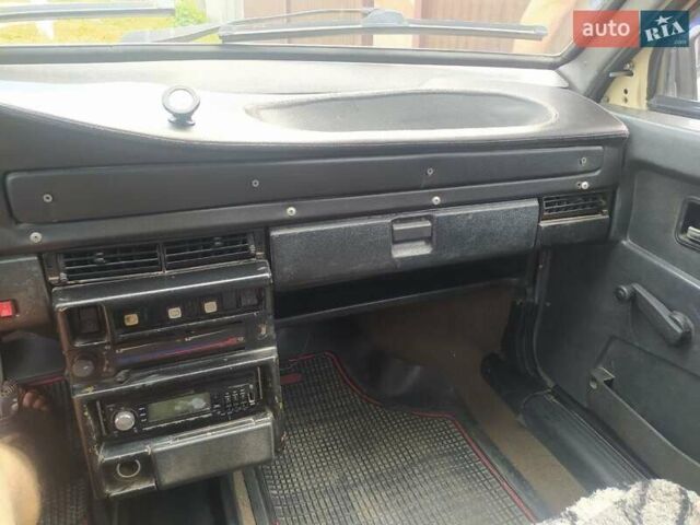 ВАЗ 2109 1995 в Сумах на Automoto.ua Бежевый ВАЗ 2109, объемом двигателя 1.5 л и пробегом 100 тыс. км за 1500 $, фото 8 на Automoto.ua