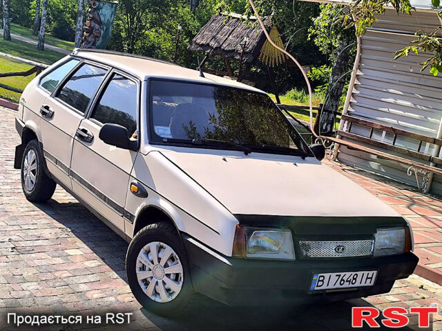 Бежевий ВАЗ 2109, об'ємом двигуна 1.5 л та пробігом 222 тис. км за 1400 $, фото 9 на Automoto.ua