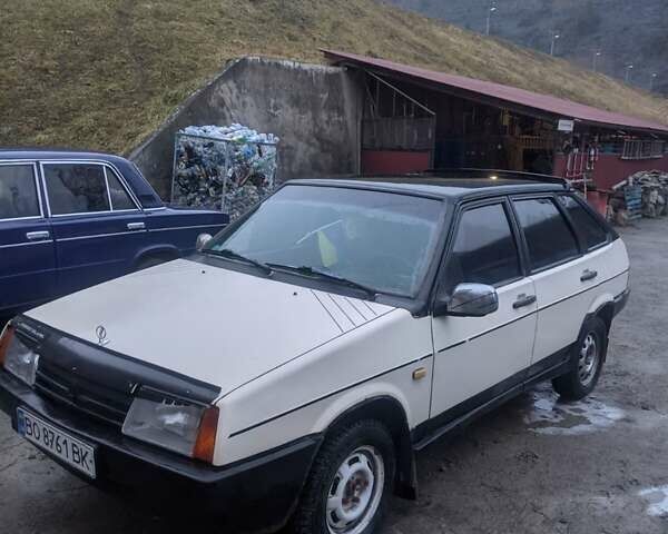 Бежевый ВАЗ 2109, объемом двигателя 1.6 л и пробегом 220 тыс. км за 999 $, фото 2 на Automoto.ua