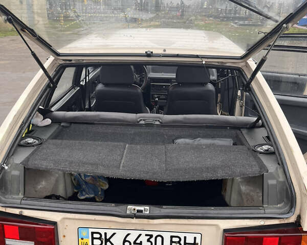 Бежевый ВАЗ 2109, объемом двигателя 1.5 л и пробегом 110 тыс. км за 1500 $, фото 1 на Automoto.ua