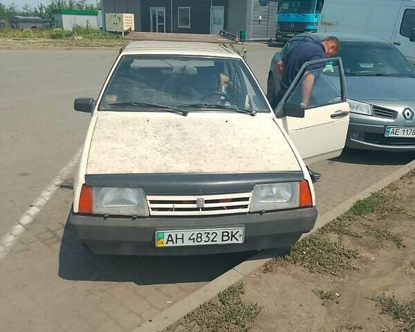 ВАЗ 2109 1996 в Кропивницком (Кировограде) на Automoto.ua Бежевый ВАЗ 2109, объемом двигателя 1.5 л и пробегом 300 тыс. км за 844 $, фото 2 на Automoto.ua