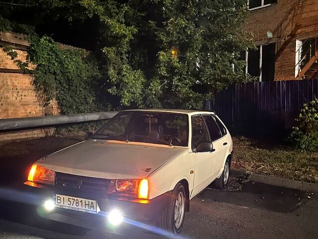 Бежевый ВАЗ 2109, объемом двигателя 1.5 л и пробегом 300 тыс. км за 1420 $, фото 2 на Automoto.ua