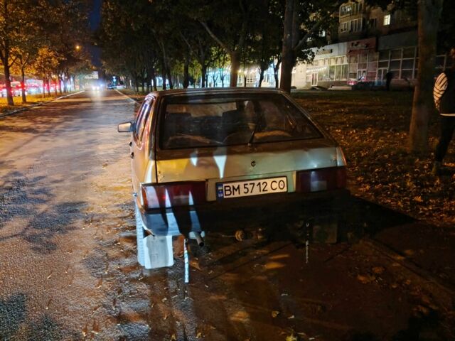Бежевый ВАЗ 2109, объемом двигателя 1.5 л и пробегом 100 тыс. км за 1088 $, фото 2 на Automoto.ua