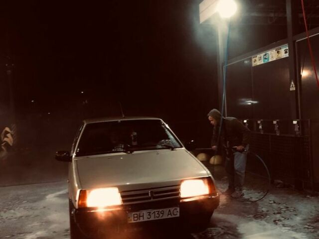 Бежевий ВАЗ 2109, об'ємом двигуна 0 л та пробігом 300 тис. км за 923 $, фото 2 на Automoto.ua