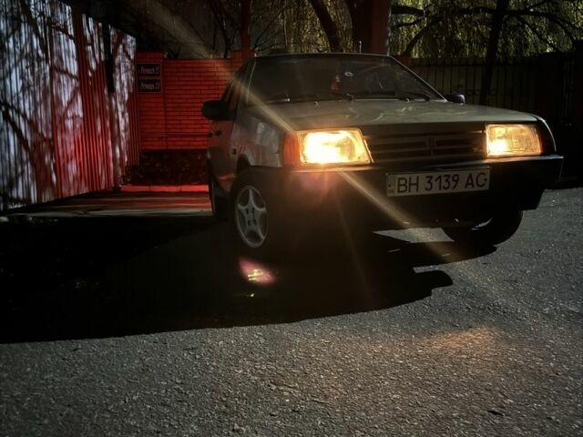 Бежевий ВАЗ 2109, об'ємом двигуна 0 л та пробігом 300 тис. км за 923 $, фото 1 на Automoto.ua