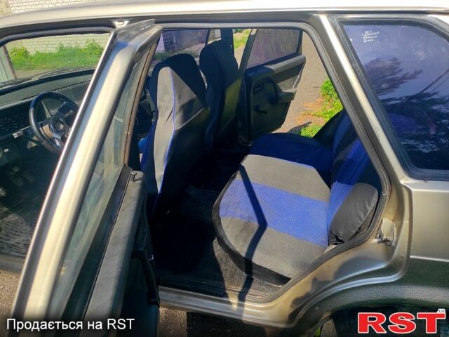 Бежевый ВАЗ 2109, объемом двигателя 1.5 л и пробегом 0 тыс. км за 1700 $, фото 6 на Automoto.ua