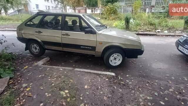 Бежевый ВАЗ 2109, объемом двигателя 1.5 л и пробегом 235 тыс. км за 1450 $, фото 4 на Automoto.ua
