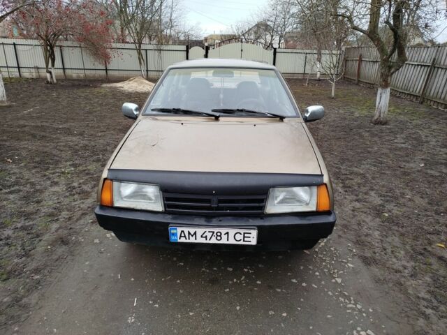Бежевый ВАЗ 2109, объемом двигателя 1.5 л и пробегом 175 тыс. км за 600 $, фото 4 на Automoto.ua