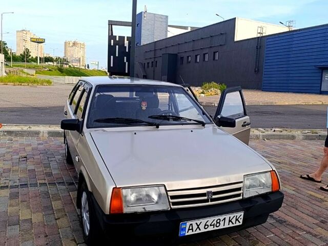 Бежевый ВАЗ 2109, объемом двигателя 1.5 л и пробегом 100 тыс. км за 1300 $, фото 3 на Automoto.ua