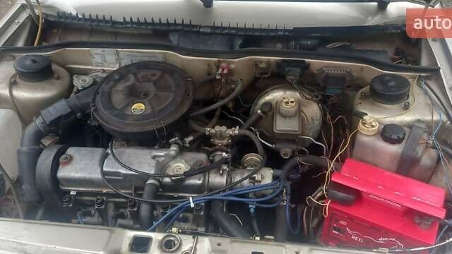 Бежевый ВАЗ 2109, объемом двигателя 1.5 л и пробегом 235 тыс. км за 1210 $, фото 6 на Automoto.ua