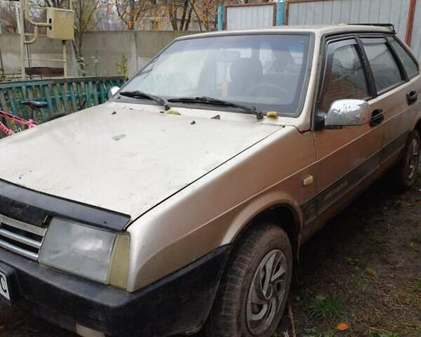 Бежевый ВАЗ 2109, объемом двигателя 1.5 л и пробегом 100 тыс. км за 1300 $, фото 4 на Automoto.ua