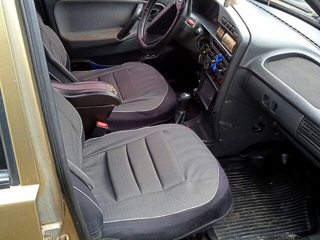 Бежевый ВАЗ 2109, объемом двигателя 1.5 л и пробегом 300 тыс. км за 1650 $, фото 1 на Automoto.ua