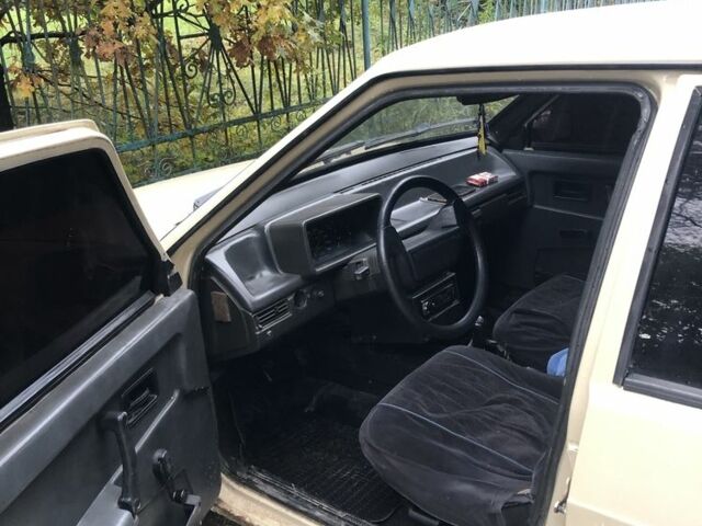 Бежевый ВАЗ 2109, объемом двигателя 1.5 л и пробегом 20 тыс. км за 950 $, фото 5 на Automoto.ua