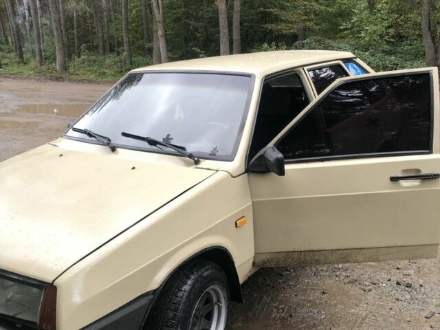 Бежевый ВАЗ 2109, объемом двигателя 1.5 л и пробегом 20 тыс. км за 950 $, фото 4 на Automoto.ua