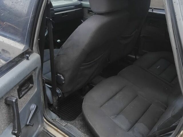 Бежевий ВАЗ 2109, об'ємом двигуна 1.5 л та пробігом 70 тис. км за 1301 $, фото 3 на Automoto.ua