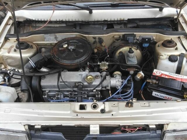 Бежевий ВАЗ 2109, об'ємом двигуна 1.5 л та пробігом 70 тис. км за 1301 $, фото 6 на Automoto.ua