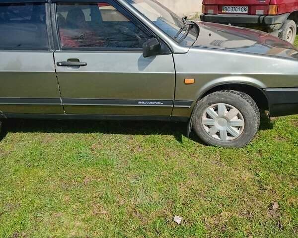 Бежевый ВАЗ 2109, объемом двигателя 1.5 л и пробегом 150 тыс. км за 1990 $, фото 28 на Automoto.ua