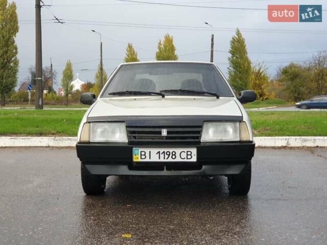 Бежевый ВАЗ 2109, объемом двигателя 1.6 л и пробегом 311 тыс. км за 2250 $, фото 4 на Automoto.ua