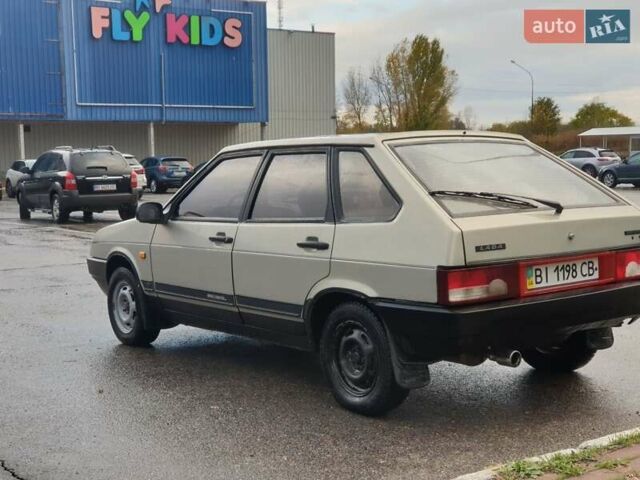 Бежевый ВАЗ 2109, объемом двигателя 1.6 л и пробегом 311 тыс. км за 2250 $, фото 6 на Automoto.ua