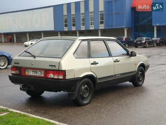 Бежевый ВАЗ 2109, объемом двигателя 1.6 л и пробегом 311 тыс. км за 2250 $, фото 3 на Automoto.ua
