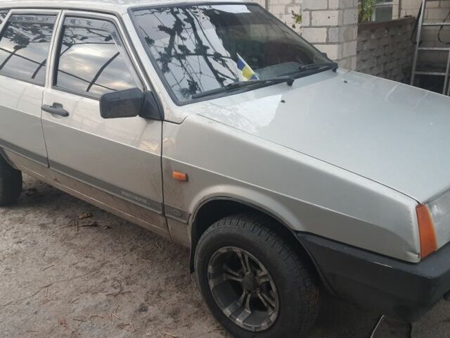 Бежевый ВАЗ 2109, объемом двигателя 1.6 л и пробегом 270 тыс. км за 999 $, фото 1 на Automoto.ua