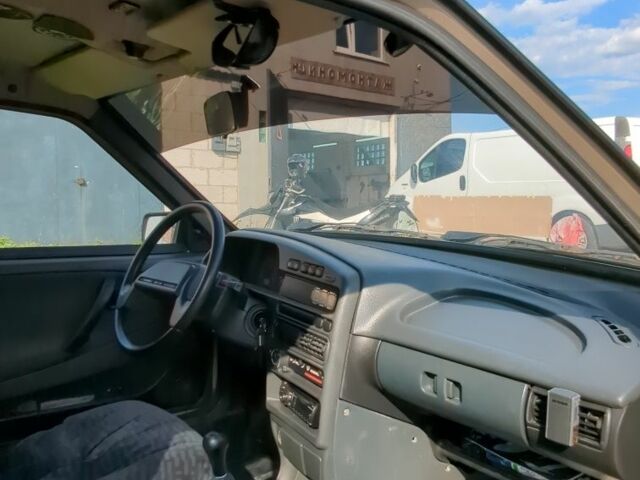 Бежевий ВАЗ 2109, об'ємом двигуна 1.6 л та пробігом 193 тис. км за 2000 $, фото 9 на Automoto.ua
